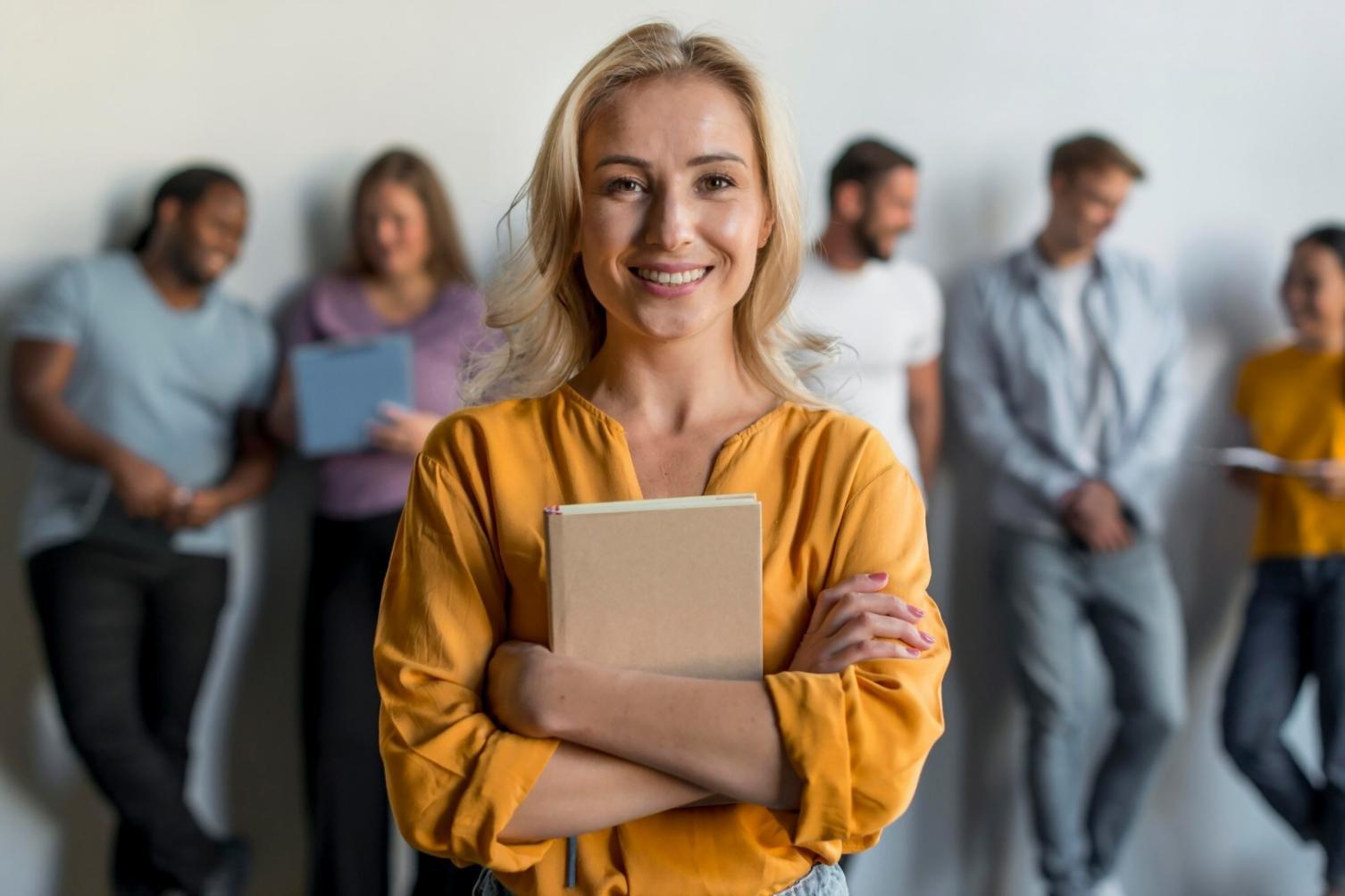 Workshop-Atmosphere mit Teilnehmern bei einer Finanzschulung